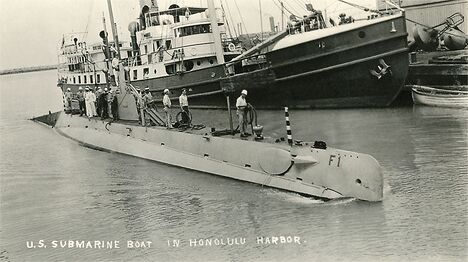 F-1 in Honolulu Harbor