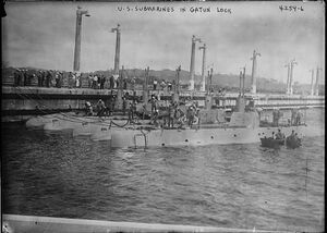 C-class boats in Panama Canal LOC.jpg