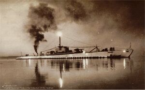 Nautilus at anchor c1931a.jpg