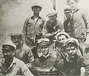 Holland first crew.jpg