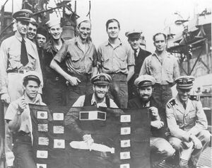 Sculpin 1943 crew.jpg