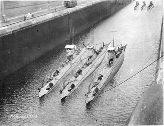 Three O-boats in the Panama Canal locks