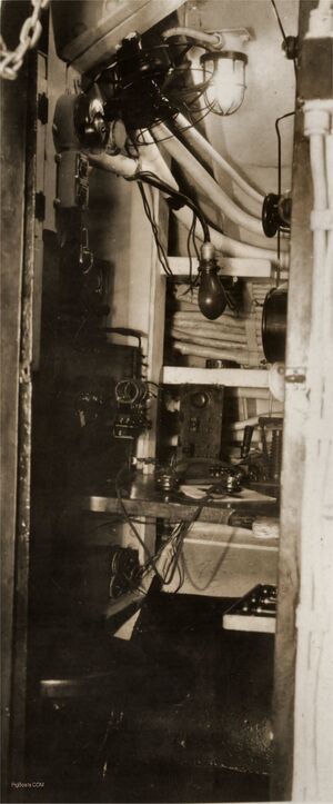 R-16 control room6.jpg