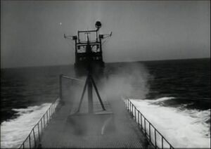 Aft deck diving.JPG