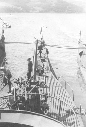 S-42 fore deck.jpg